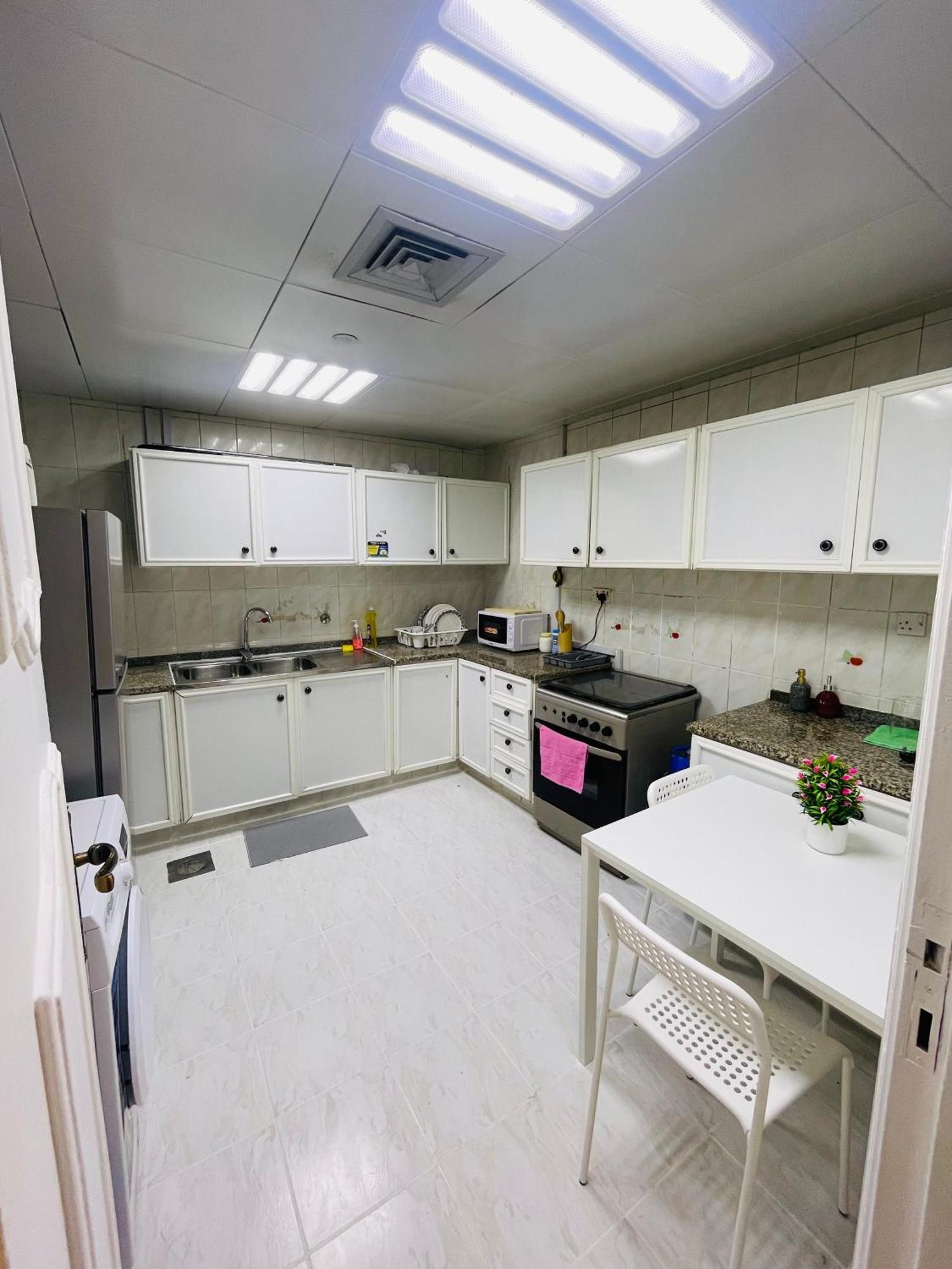 Falcon Apartment Abu Dhabi