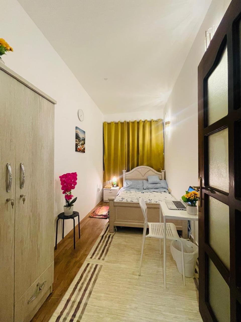 Falcon Apartment *